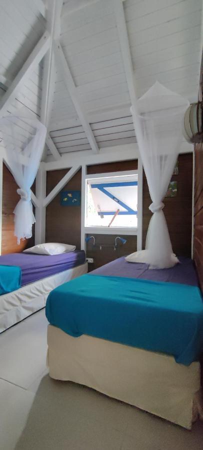 Habitation Colas ปวงต์-นัวร์ ภายนอก รูปภาพ