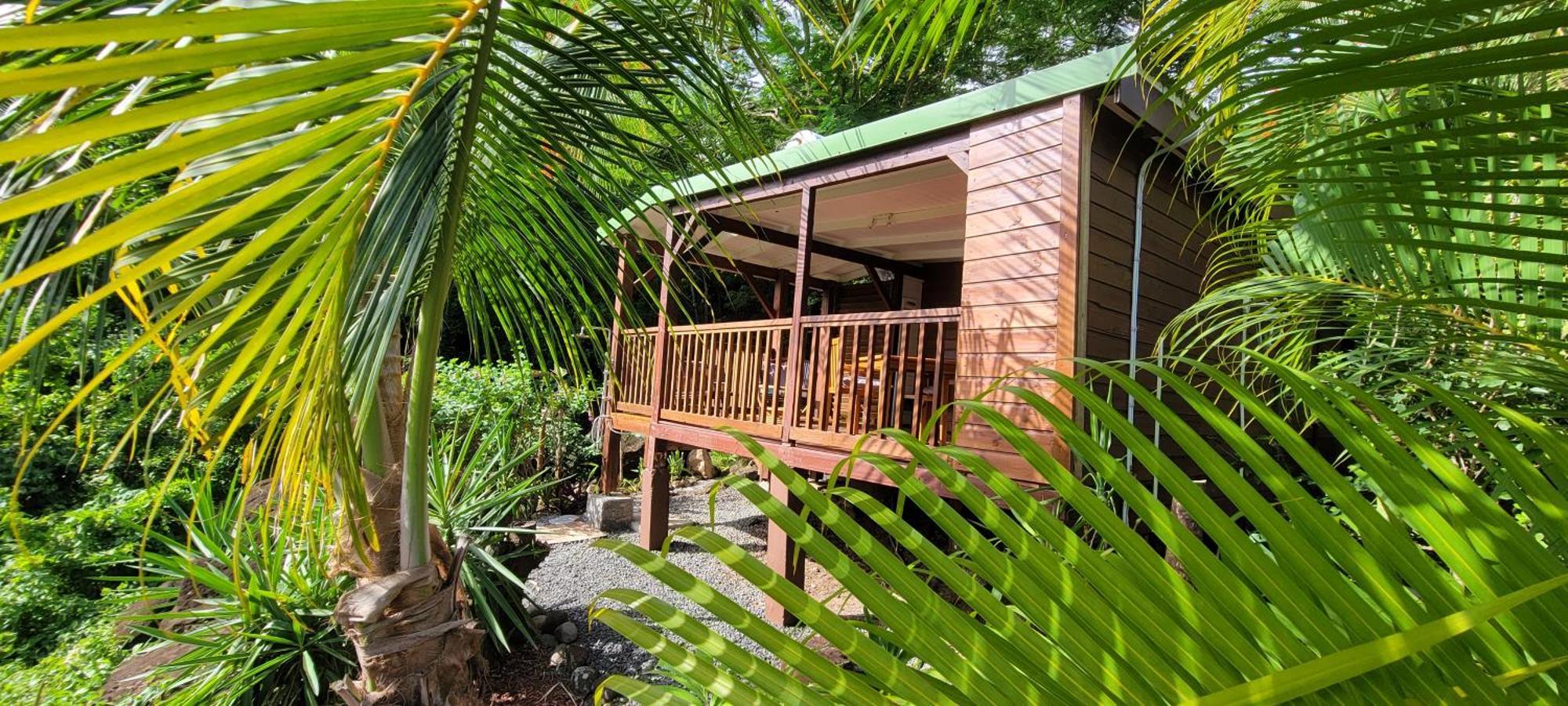 Habitation Colas ปวงต์-นัวร์ ภายนอก รูปภาพ